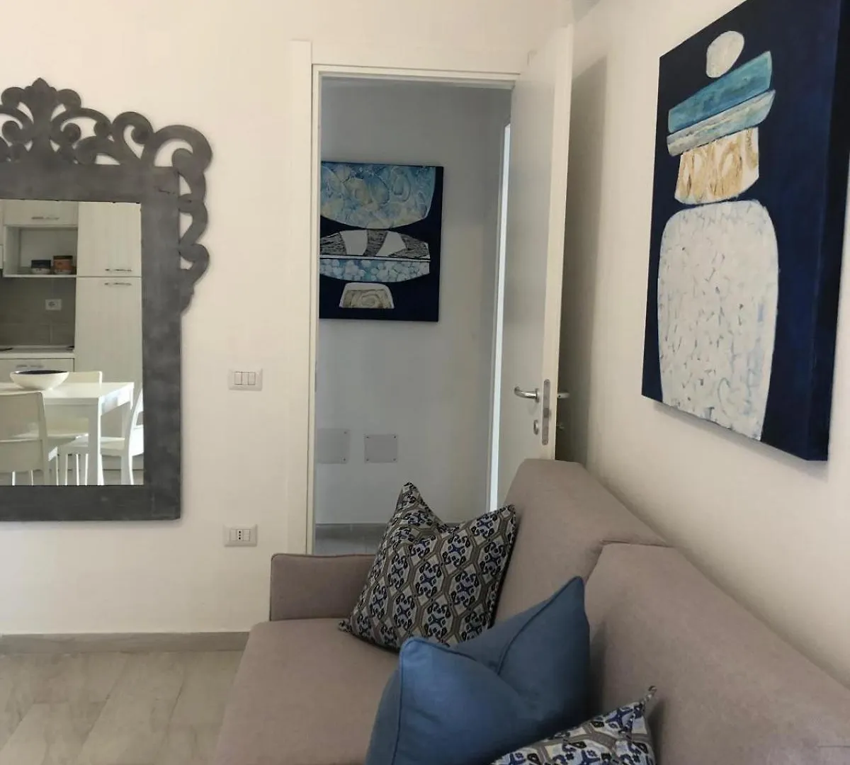Condominio Due Mari ラ・マッダレーナ 別荘